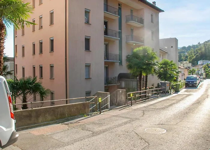 2- Giardino By Interhome * Muralto