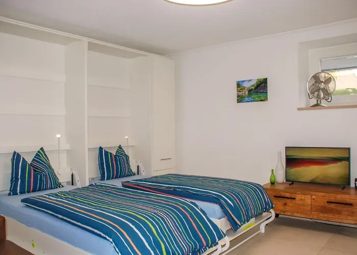 2- Giardino By Interhome *