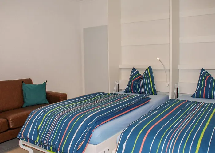 2- Giardino By Interhome * Muralto