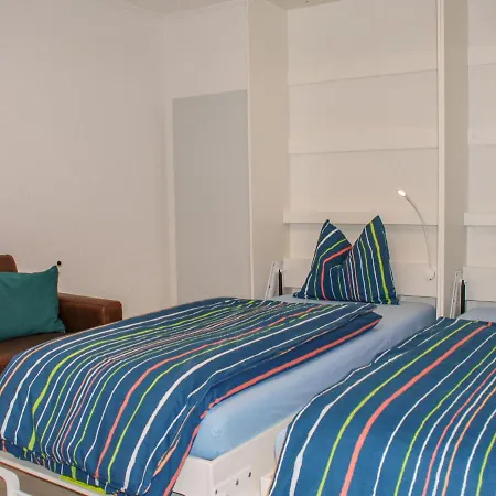 2- Giardino By Interhome * Muralto