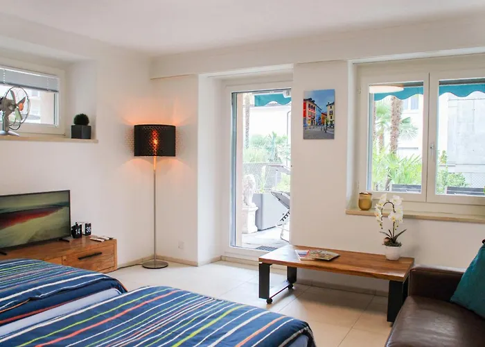 2- Giardino By Interhome * Muralto